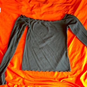 Hollister size M olive green crop top